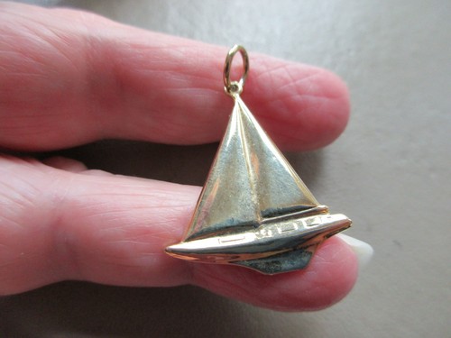 Vintage retro gold tone large - vintage,