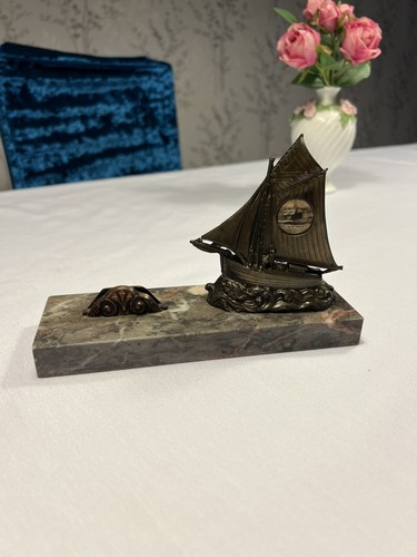 Metal sculpture marble base - marble,